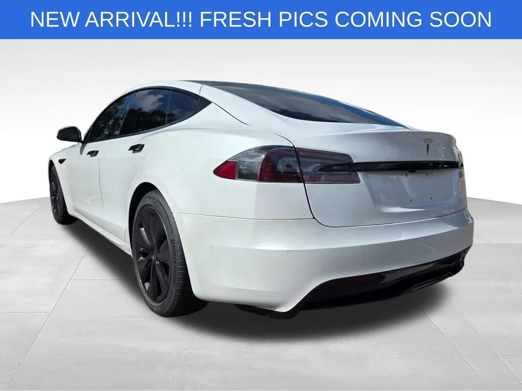 Used 2021  Tesla Long Range image 6