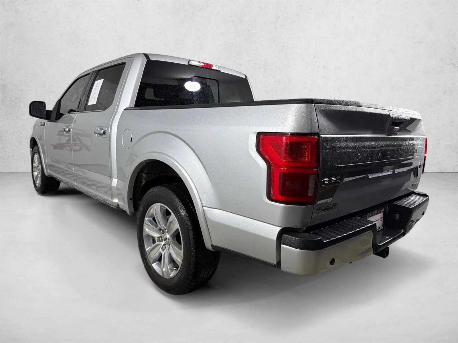 Used 2019 White Ford Platinum image 6