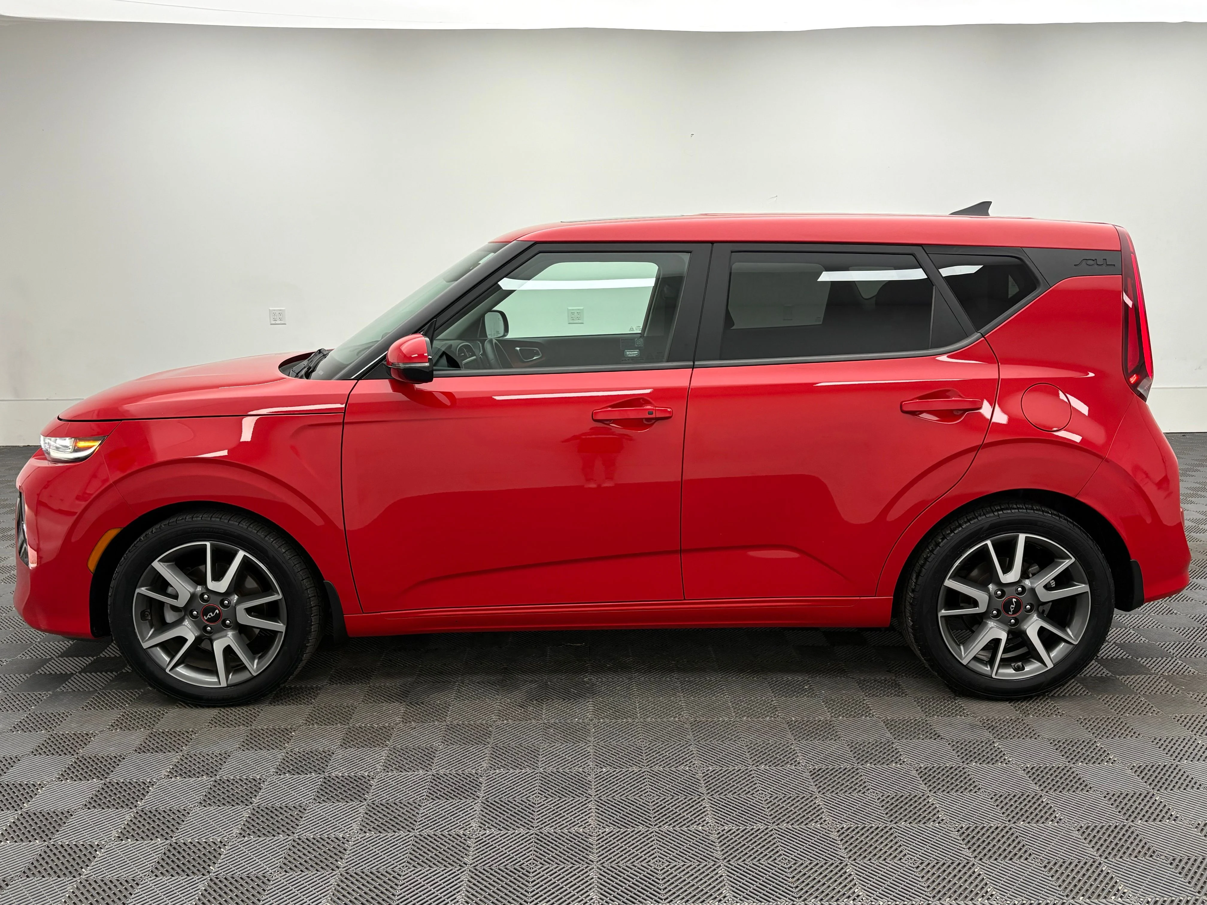 Used 2022 Inferno Red Kia Turbo image 12