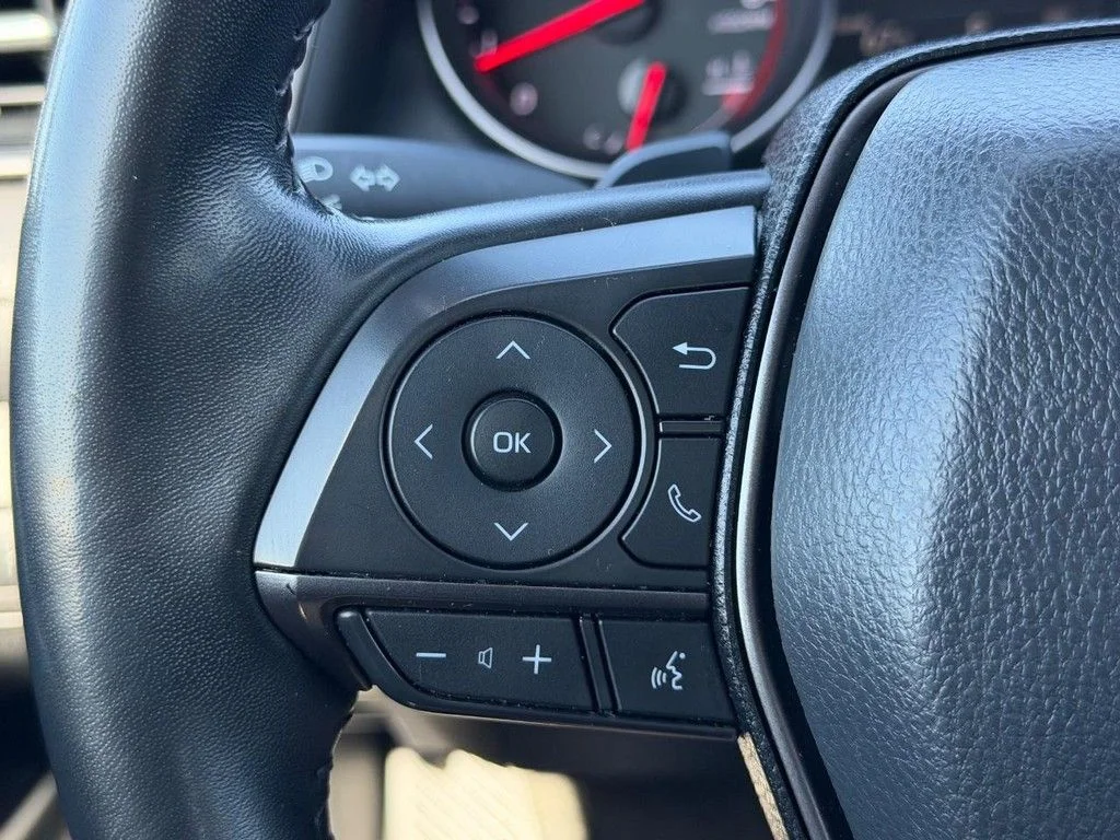 2023 Toyota Camry XSE - Photo 19