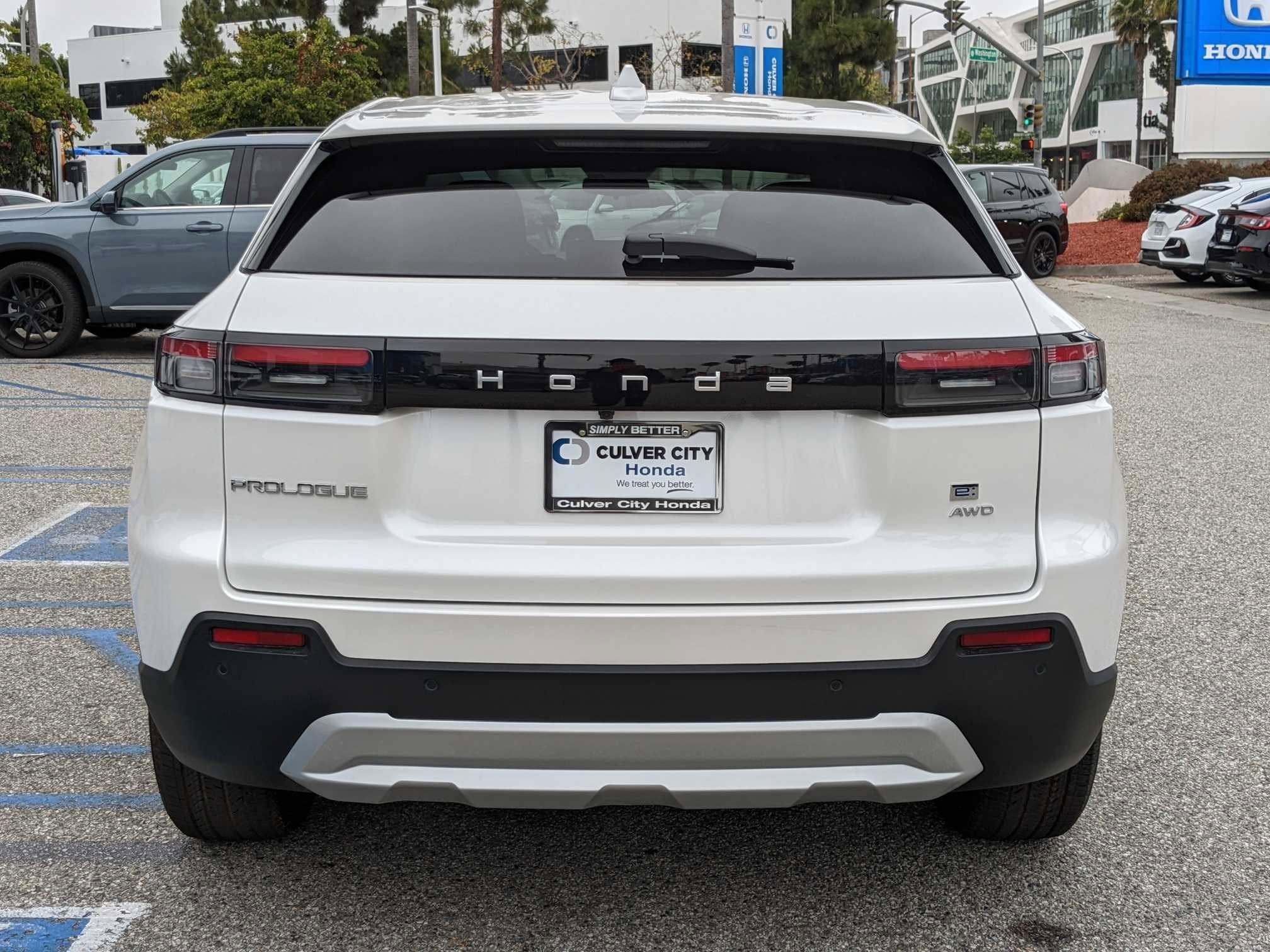New 2026 Frostline White Pearl Honda EX image 4