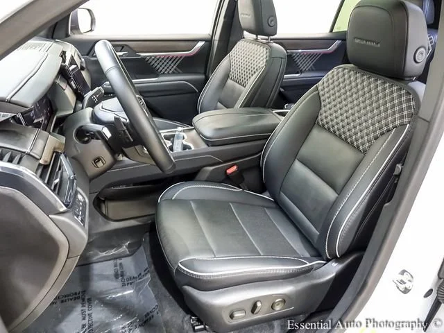 Certified Used 2024 Summit White GMC Denali image 9