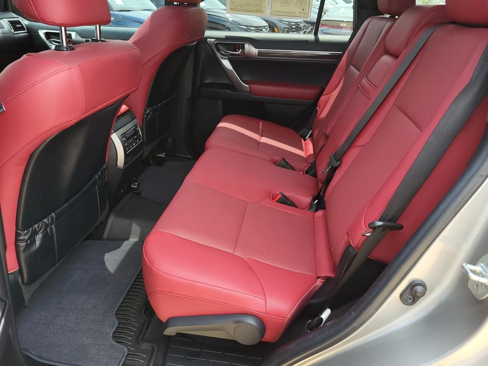 Used 2023 Atomic Silver Lexus 460 image 12
