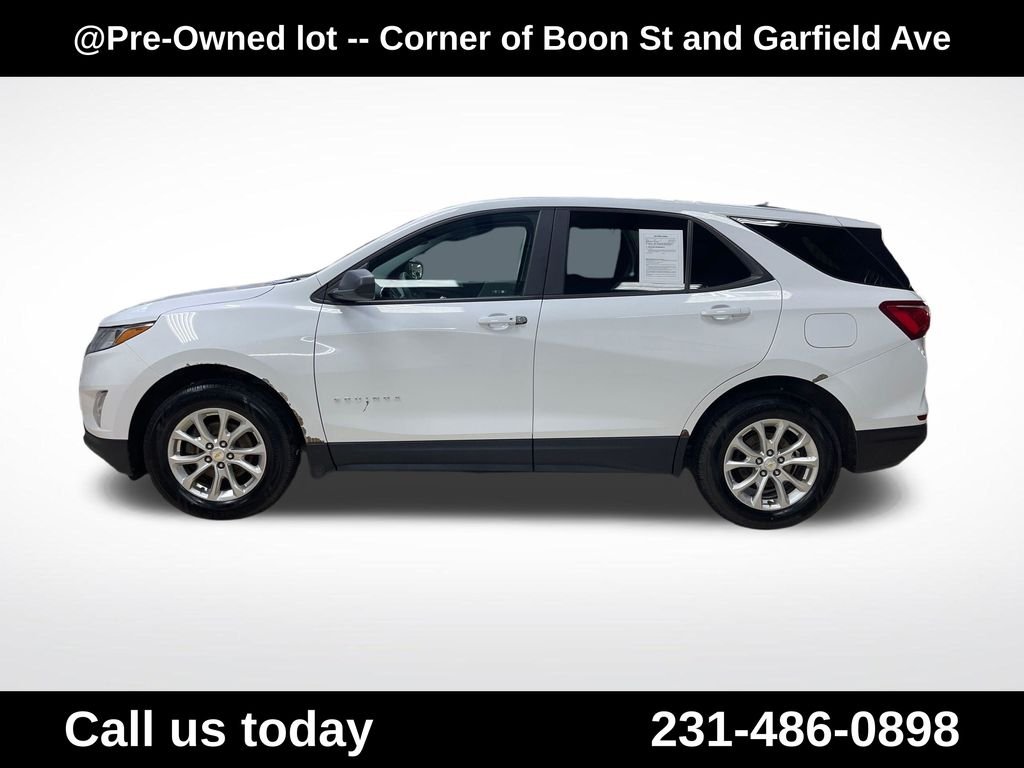 Used 2020  Chevrolet LS image 2