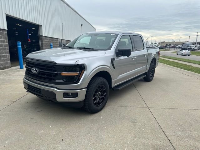 New 2026 Silver Ford XLT image 11