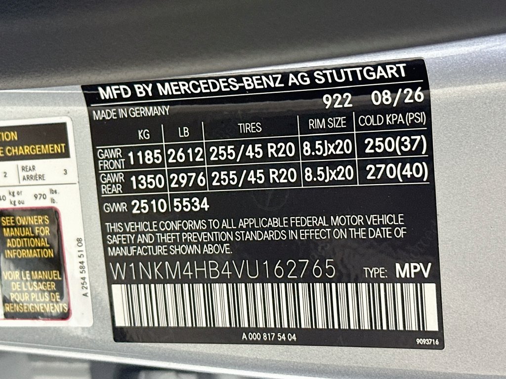 New 2027 Cirrus Silver Metallic Mercedes-Benz GLC 300 image 34
