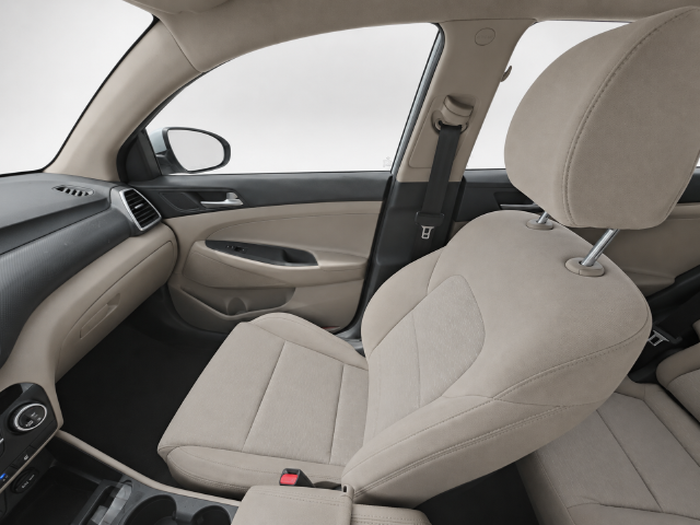 Used 2020 White Hyundai Value image 15