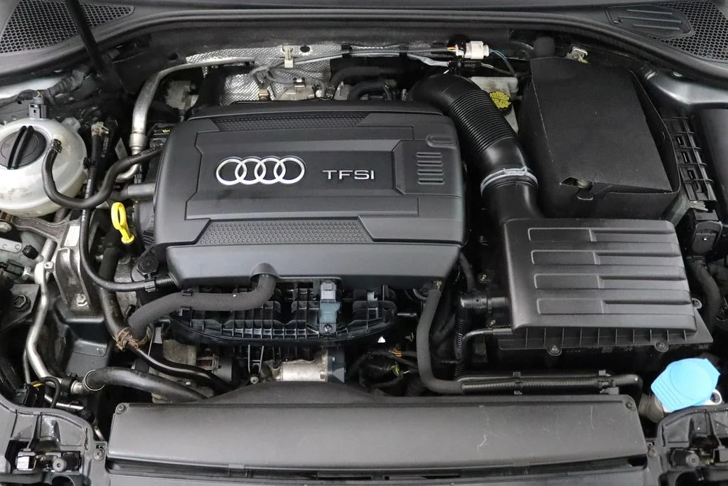 Used 2016 Gray Audi 2.0T Premium image 31