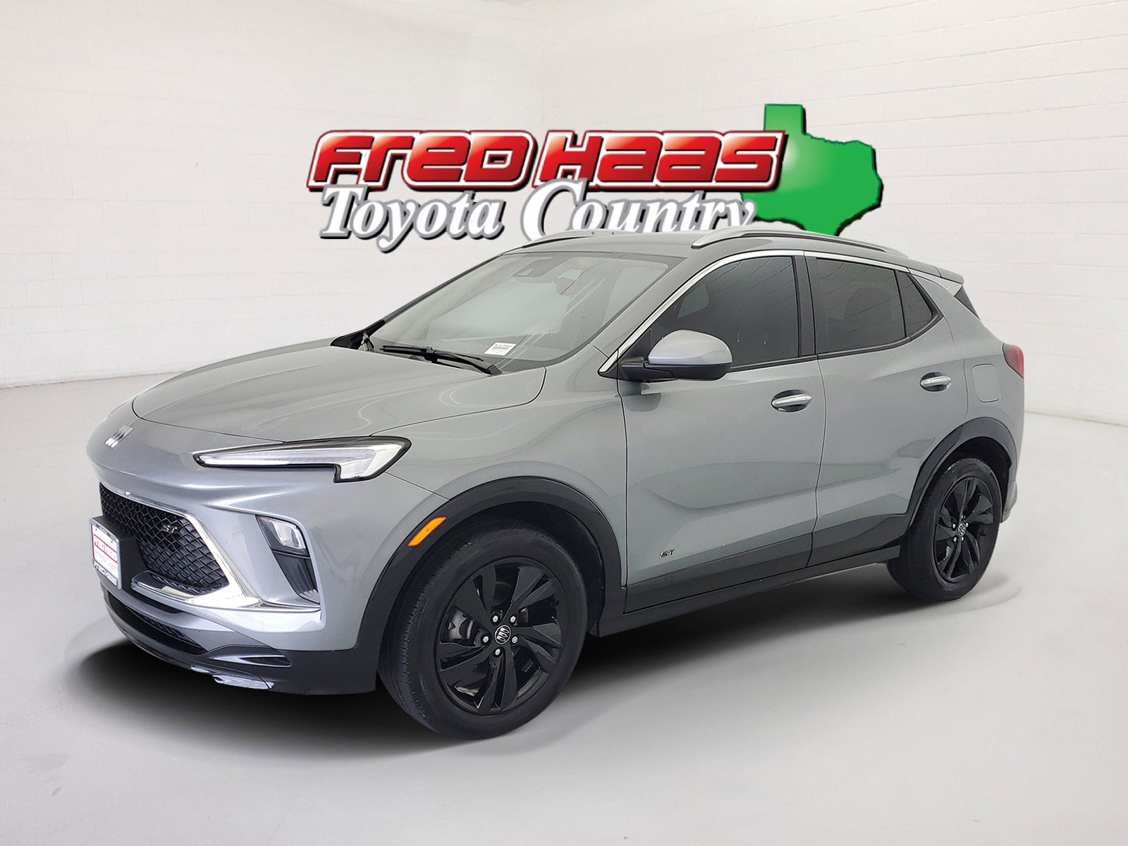 2025 Buick Encore GX Sport Touring's photo