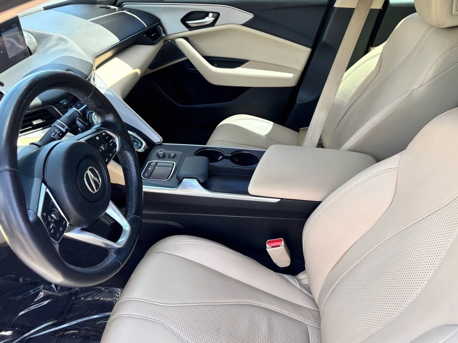 Used 2021 White Acura Technology Package image 16