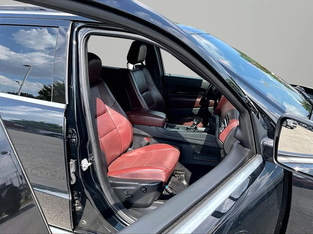 Used 2021 Black Dodge Citadel image 8