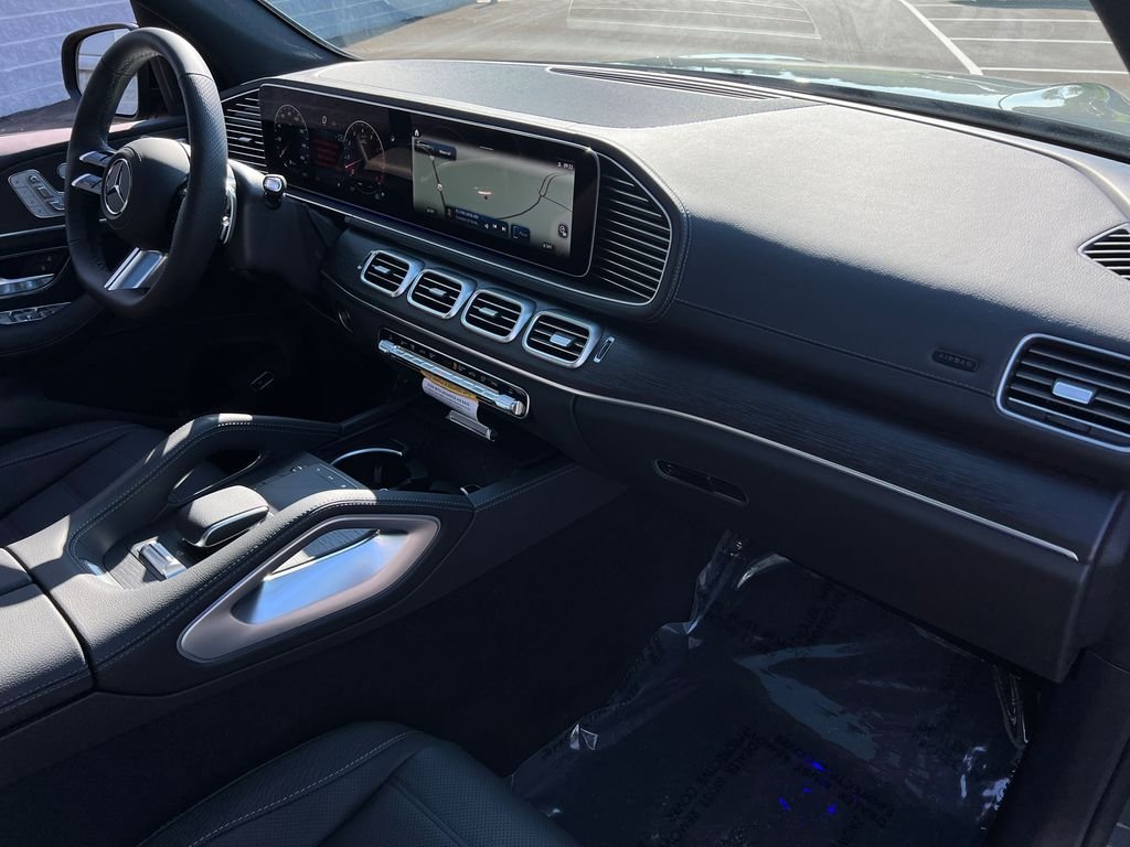 New 2026 MANUFAKTUR Silicon Grey Mercedes-Benz GLS450 image 30