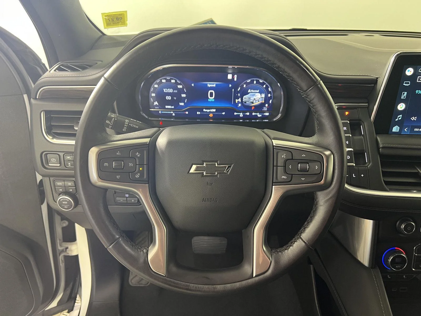 Used 2022 SUMMIT WHITE Chevrolet Z71 image 10