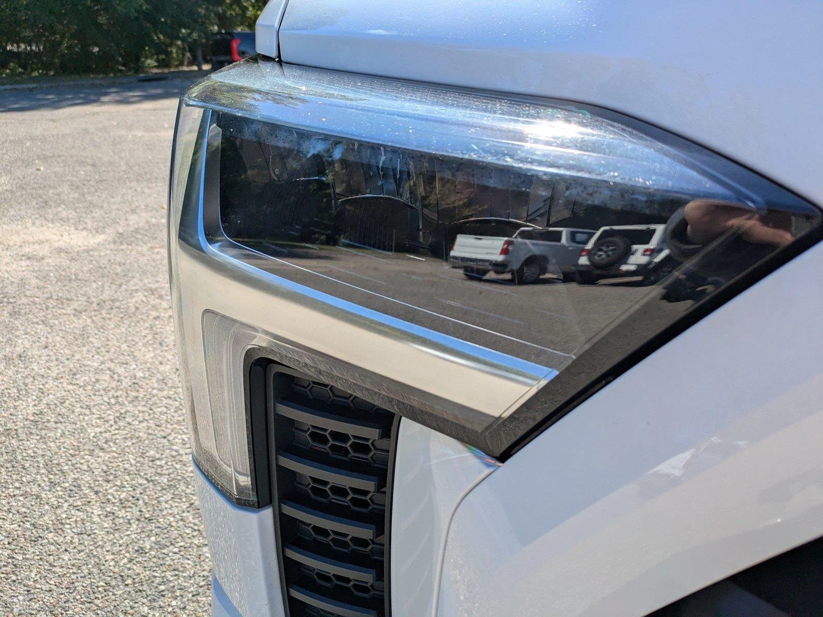 Used 2023 Ice Cap Toyota SR5 image 10