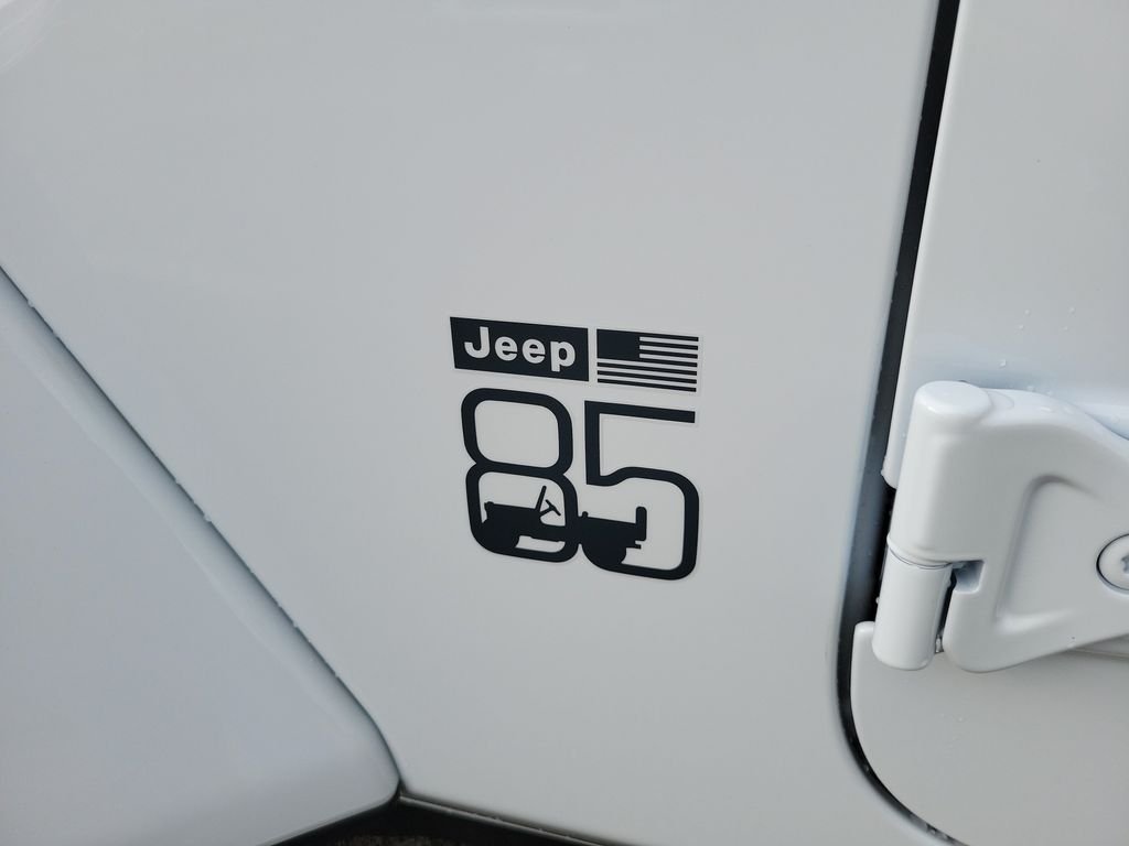 New 2026 Bright White Clearcoat Jeep 85th Anniversary Edition image 6