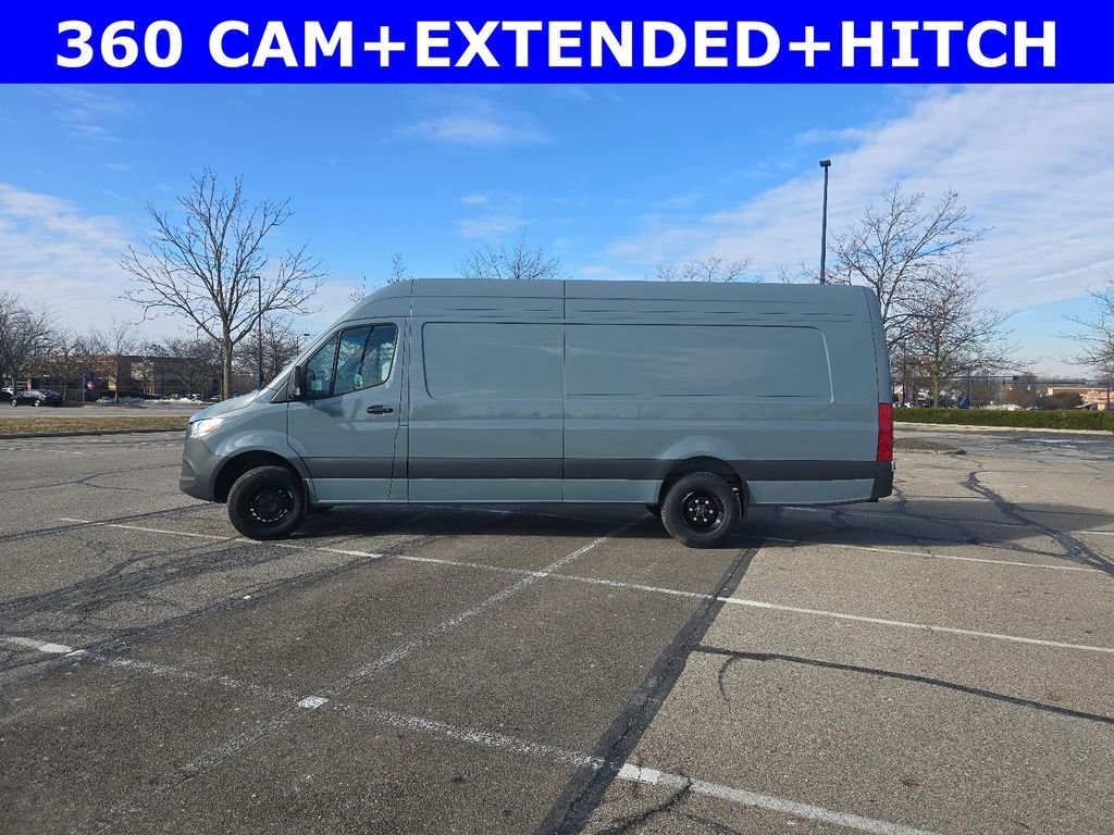 New 2026 Blue Grey Mercedes-Benz Cargo 170 WB image 10