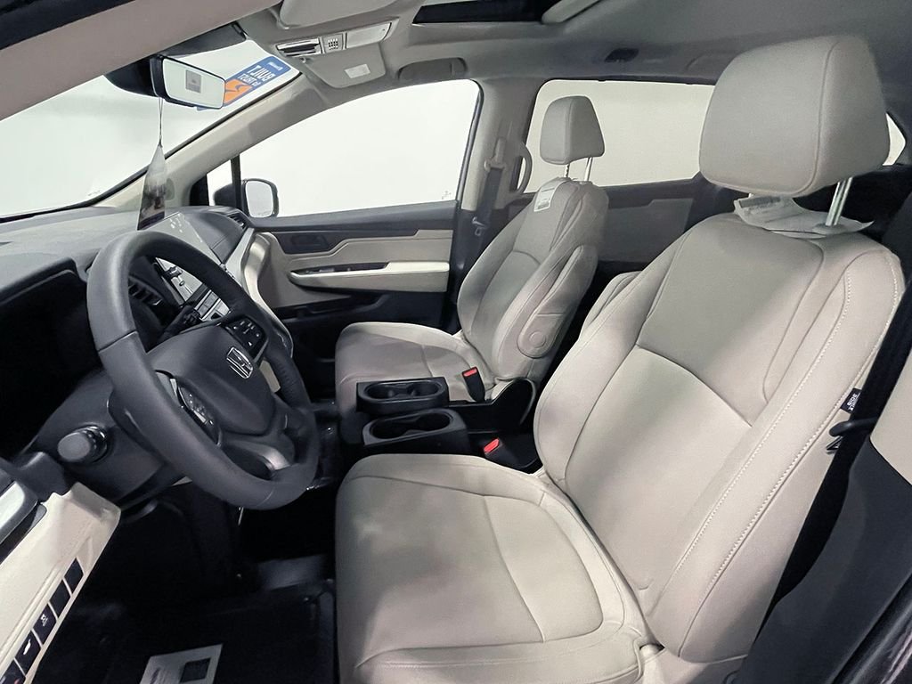 Used 2026 Gray Honda EX-L  - Wheelchair Accessible image 18