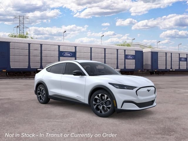 New 2026 Star White Metallic Tri-coat Ford Select image 40