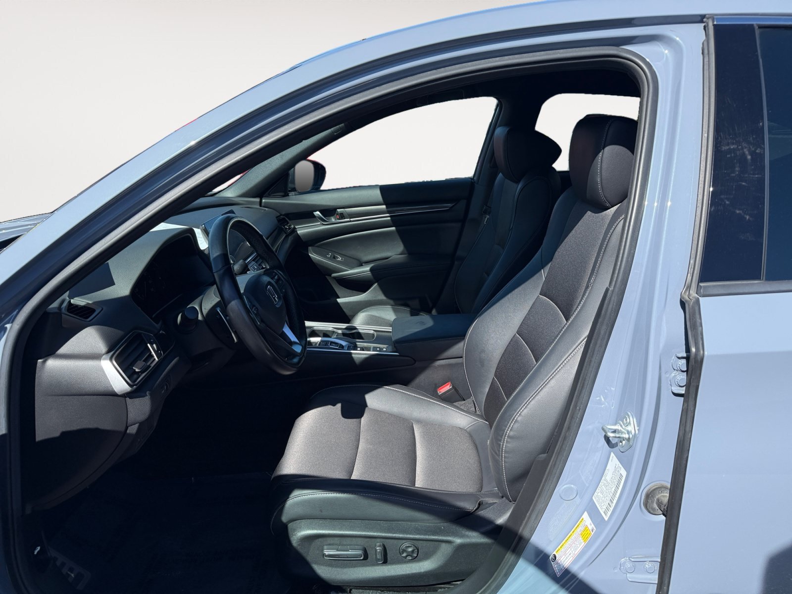 Certified Used 2022 Gray Pearl Honda Sport image 10