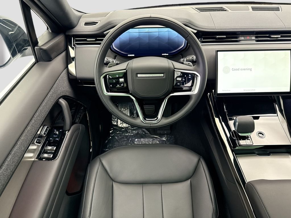 New 2026 Ostuni Pearl White Land Rover SE image 11
