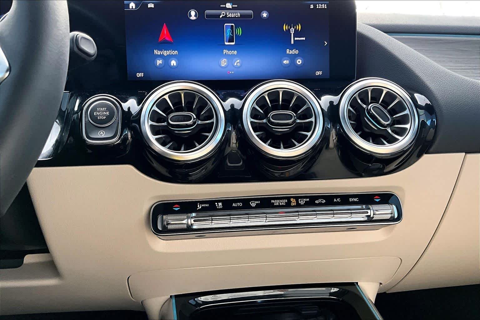 2025 Mercedes-Benz GLA GLA250 - Photo 35