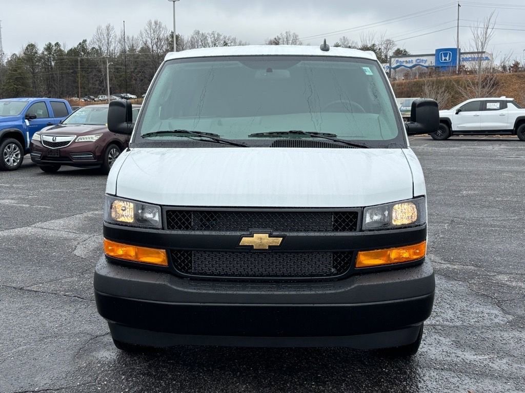 2025 Chevrolet Express Cargo Work Van - Photo 17