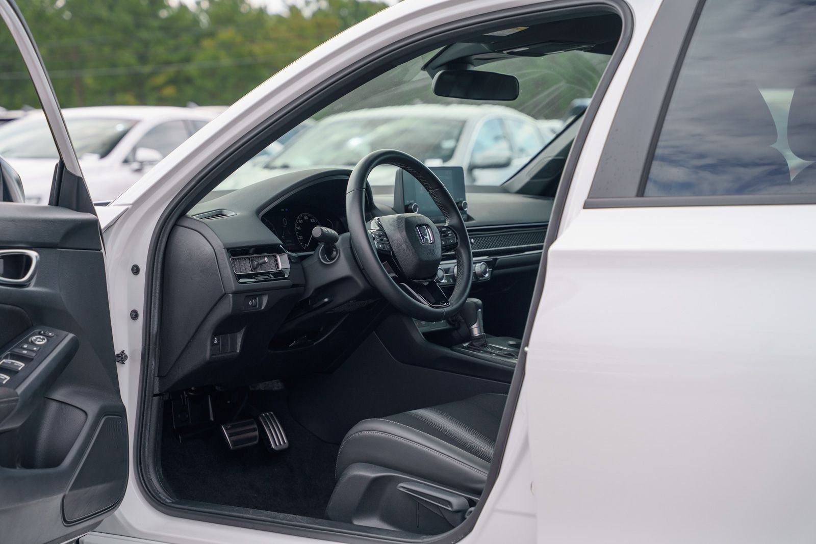 2026 Honda Civic Hatchback Sport - Photo 18