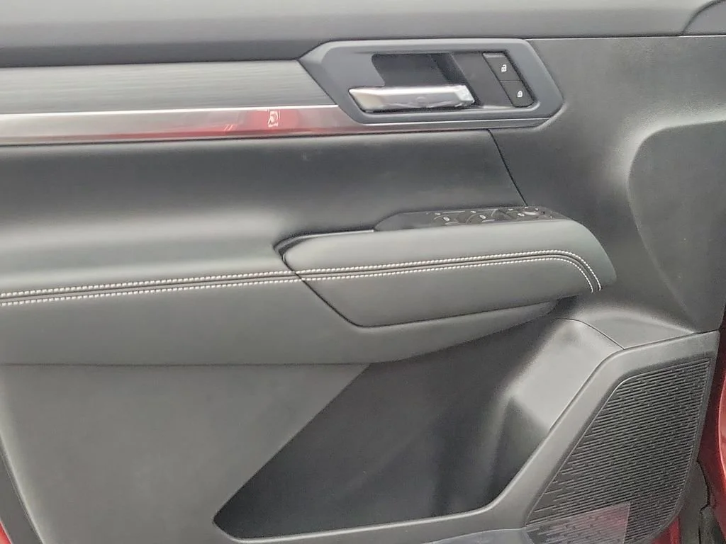 2026 GMC Terrain Elevation - Photo 18