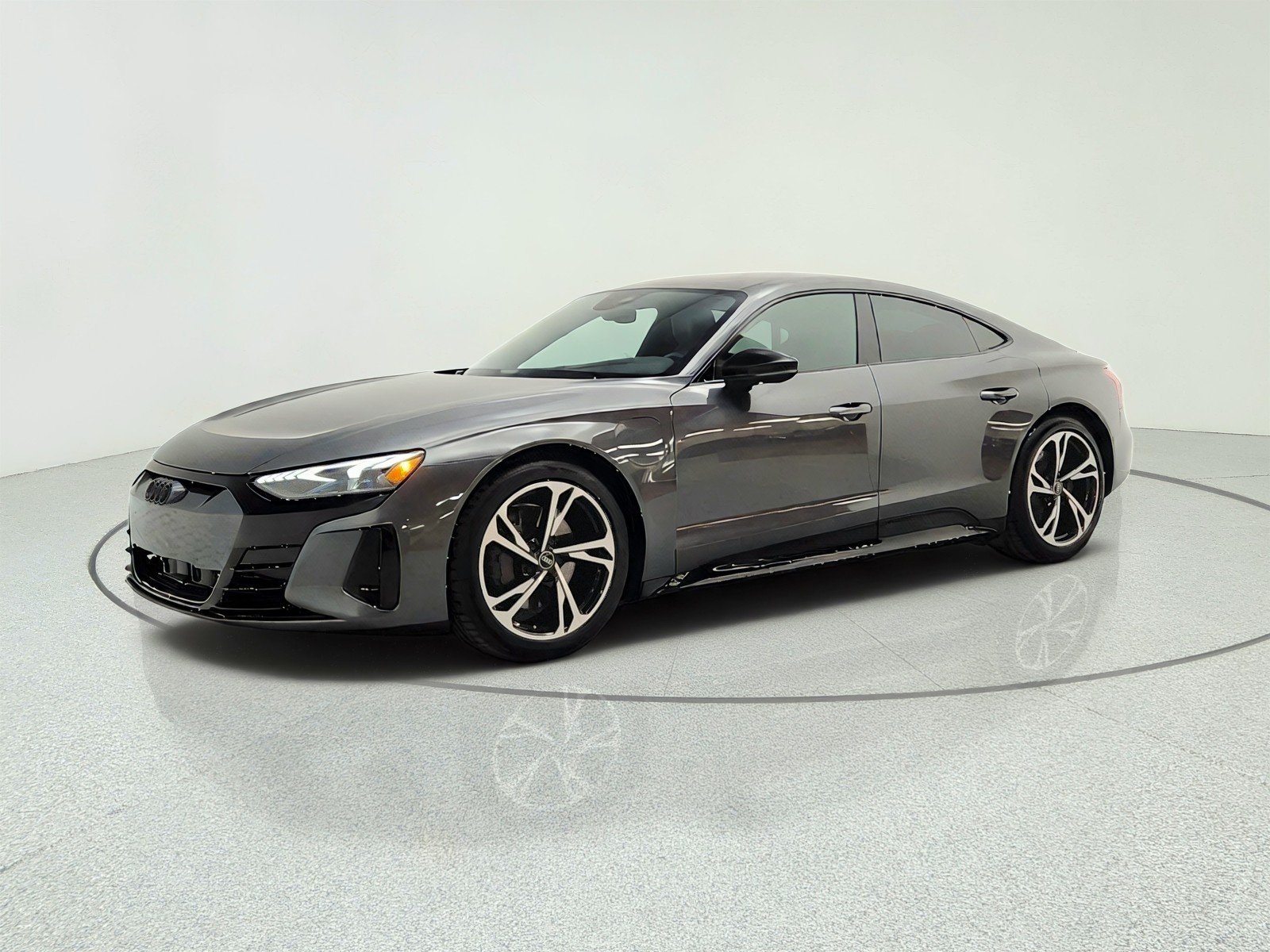 Used 2023 Daytona Gray Pearl Effect Audi Premium Plus quattro image 1