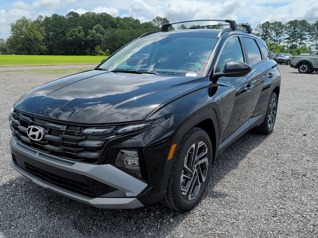 New 2026 Phantom Black Hyundai SEL Plus image 4