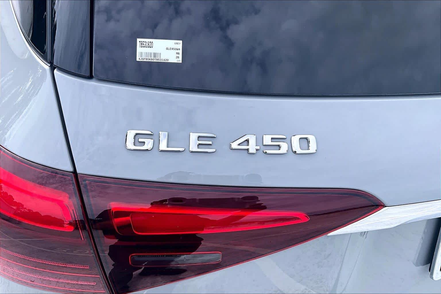 Used 2026 MANUFAKTUR Alpine Grey Mercedes-Benz GLE 450 image 31