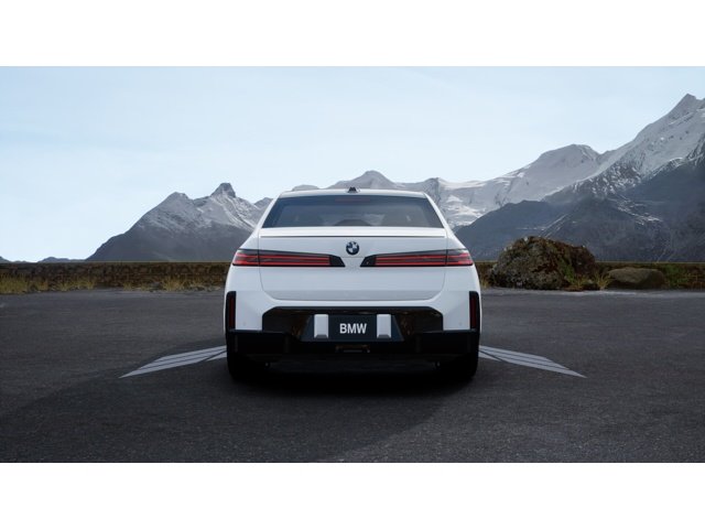 New 2027 Alpine White BMW  image 5