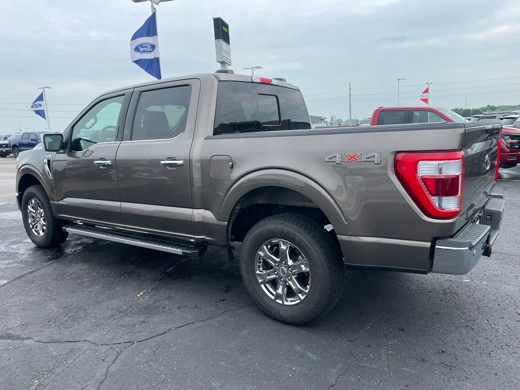 Used 2023 Gray Ford Lariat image 6