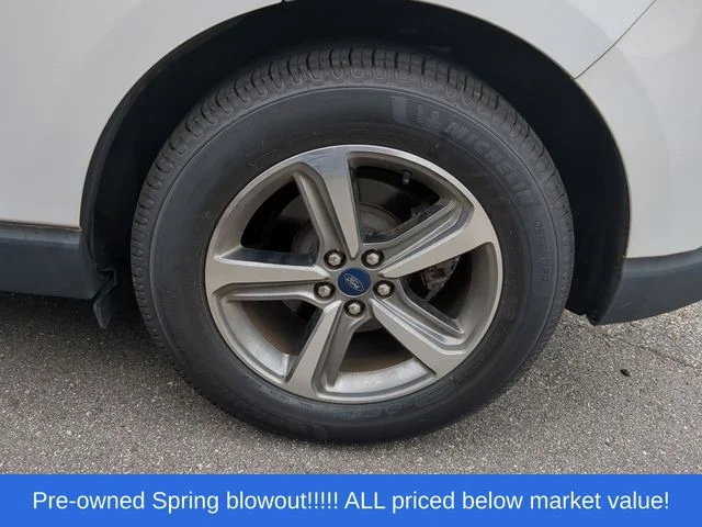 Used 2020 White Ford SEL image 13