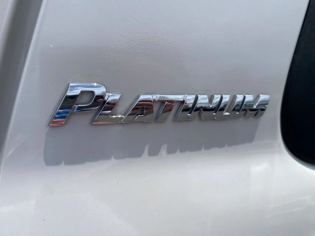 Used 2012 White Toyota Platinum image 15
