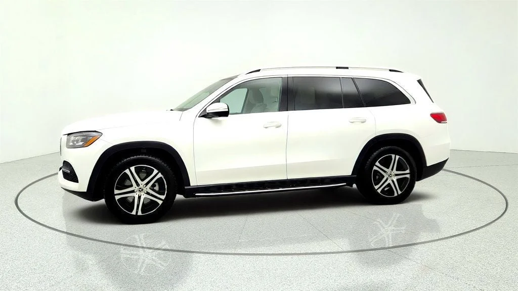 Used 2022 Polar White Mercedes-Benz GLS 450 4MATIC® SUV w/ Warmth & Comfort Pkg & Panorama Roof image 8