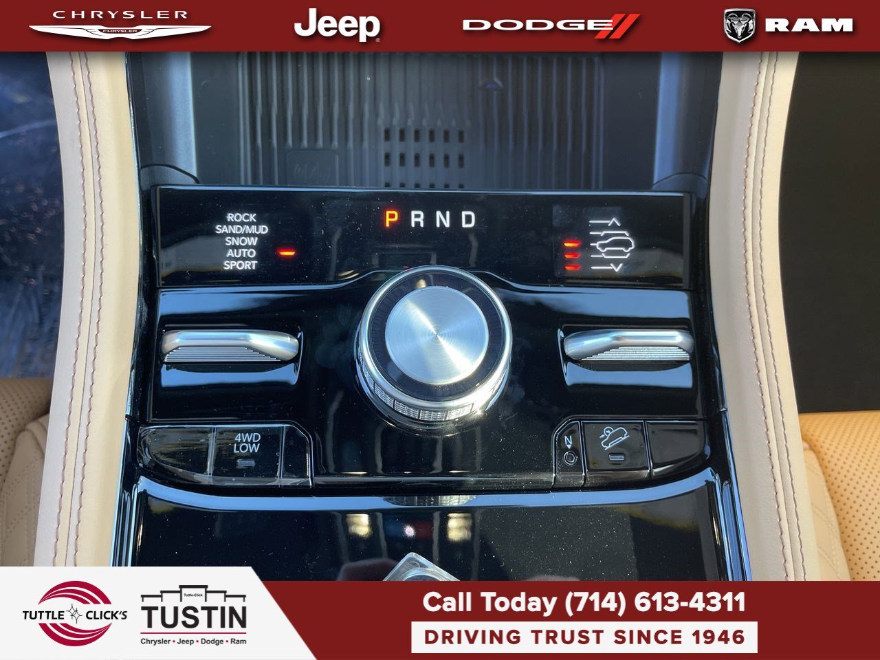 New 2026 Bright White Clear-Coat Exterior Paint Jeep Summit image 19