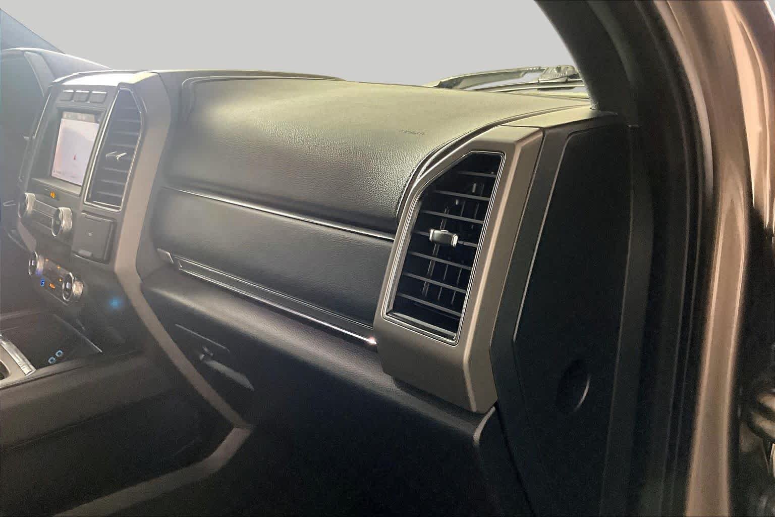 Used 2019 Stone Gray Metallic Ford XLT image 35