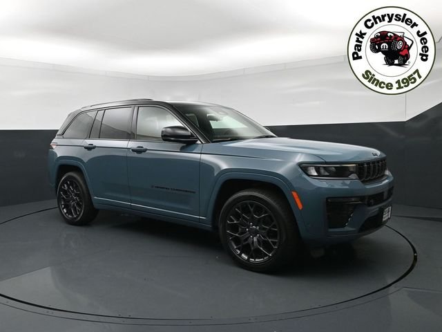 2026 Jeep Grand Cherokee Summit