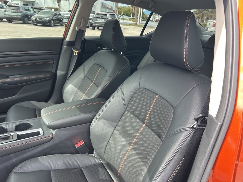 Used 2021 Orange Nissan 2.5 SR image 23
