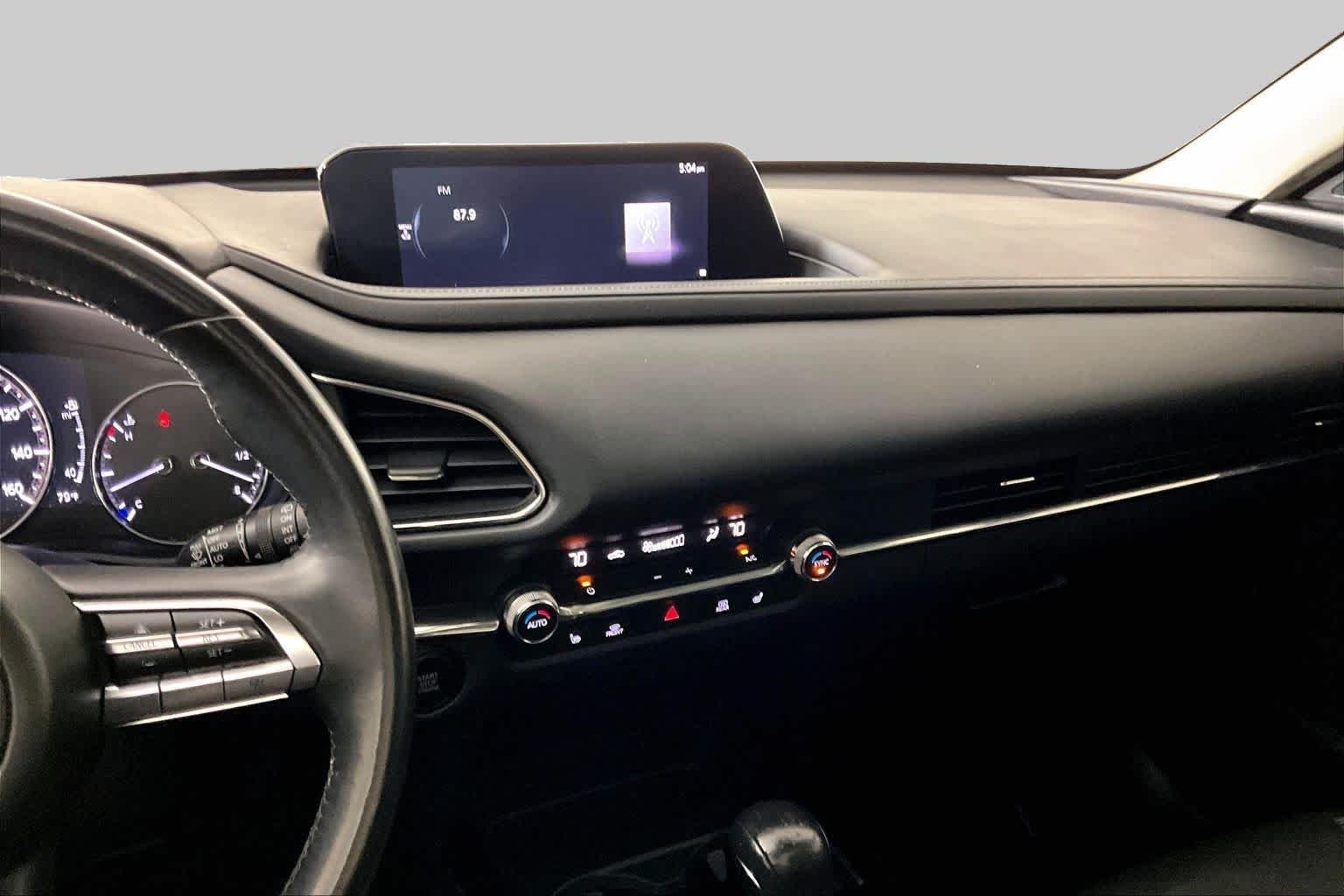 Used 2021 Machine Gray Metallic Mazda Preferred image 7