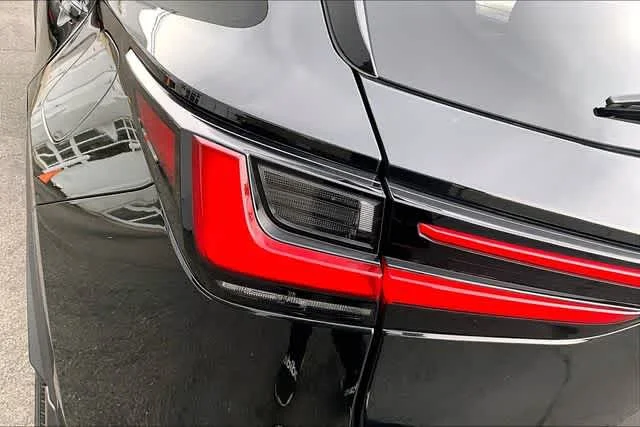 Certified Used 2023 CAVIAR Lexus Premium image 23