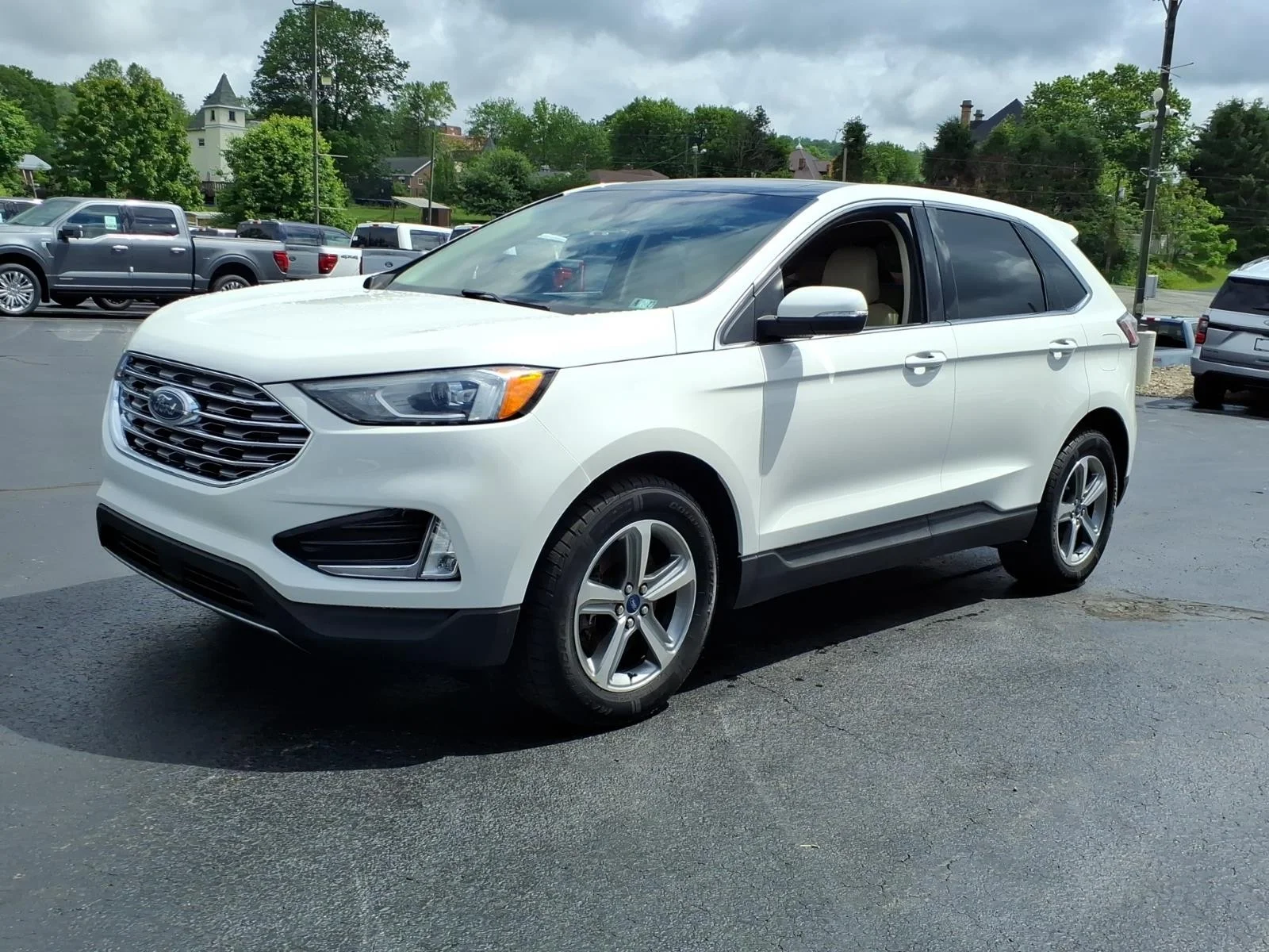 2020 Ford Edge SEL AWD's photo