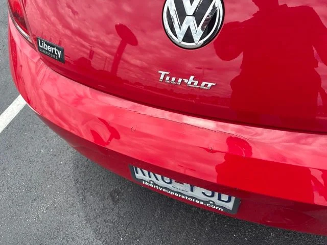 Used 2017 Tornado Red Volkswagen 1.8T S image 6