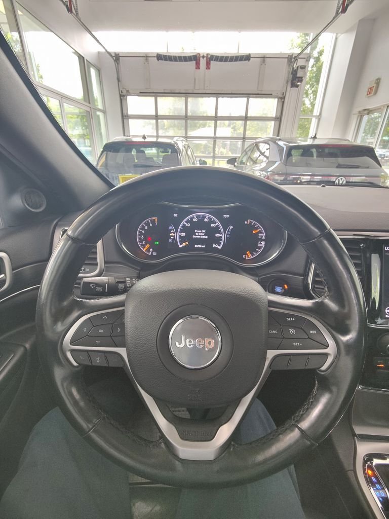 Used 2019 Black Jeep Limited image 22