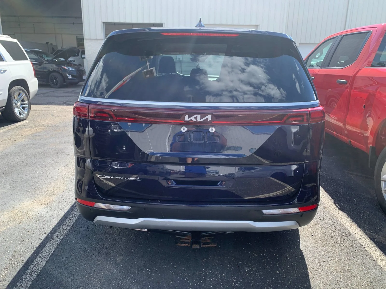 Used 2022 Blue Kia LX Seat Package image 3