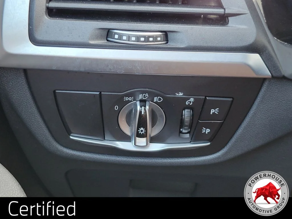 Used 2023 Gray BMW xDrive30i image 26