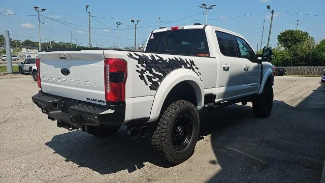 New 2026 Oxford White Ford Black Ops 4WD image 25