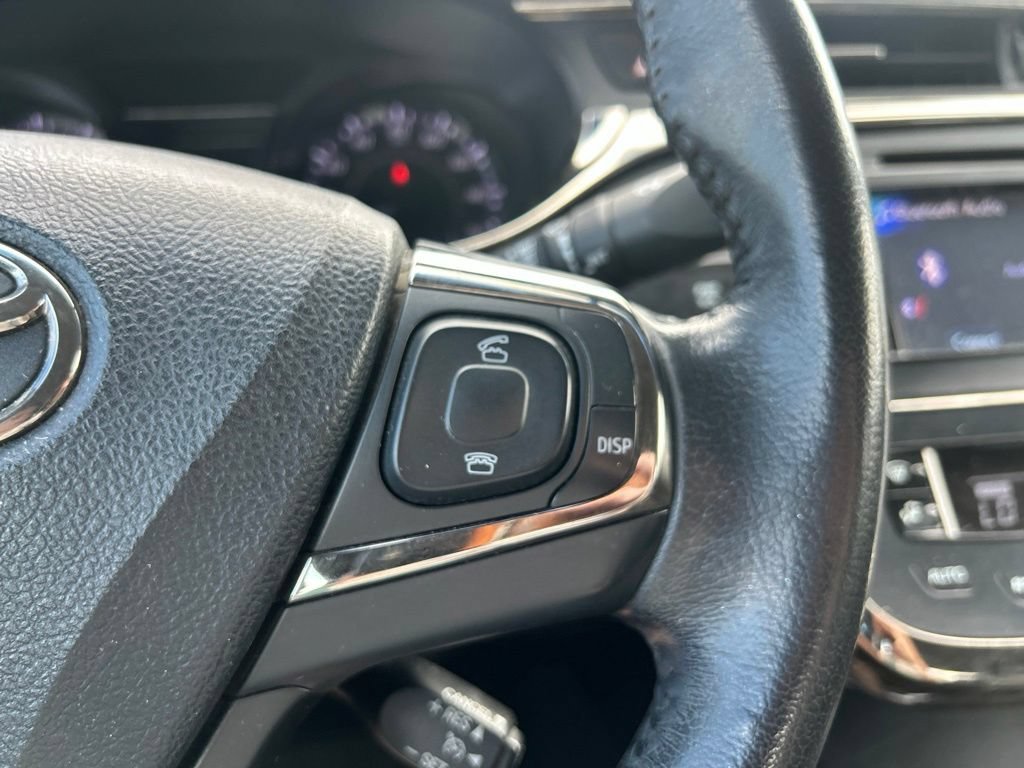 Used 2013 Magnetic Gray Metallic Toyota XLE image 24