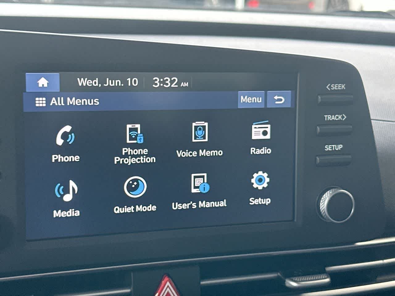 2026 Hyundai Elantra SE - Photo 18